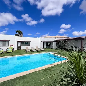 Villa Casa, Lajares