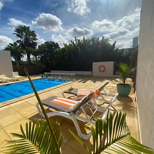 Villa De Suenos, Lajares